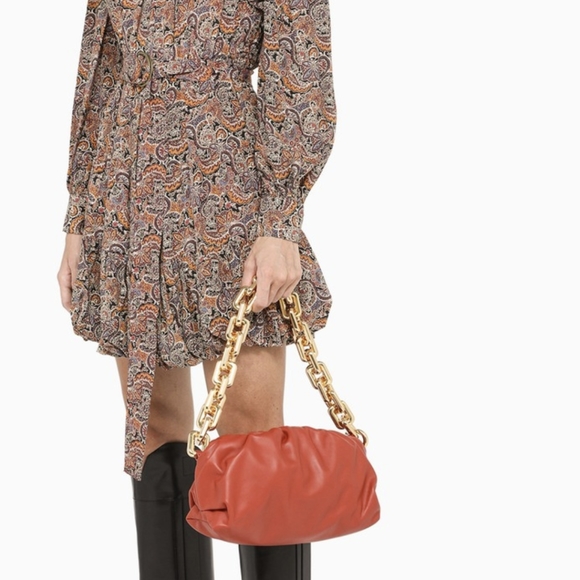 Bottega Veneta orange chain pouch bag - Picture 8 of 15